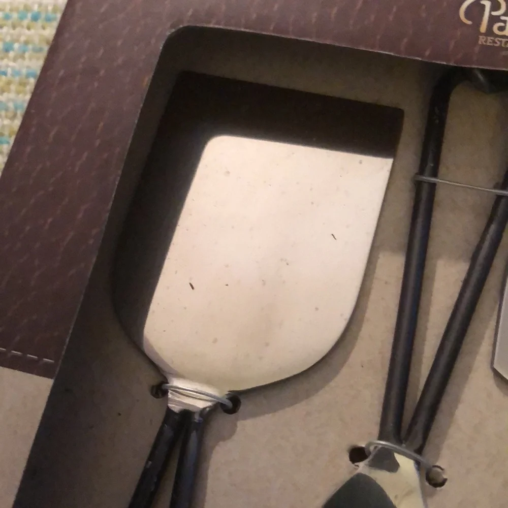 PALM CHEESE UTENSILS •NWT